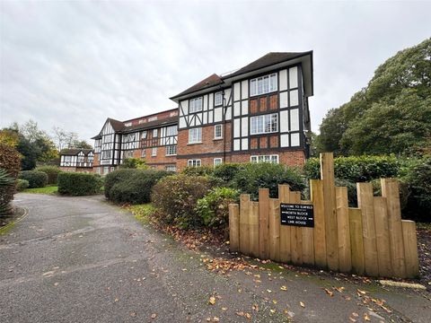 Millbrook Road East, Southampton, Hampshire SO15
