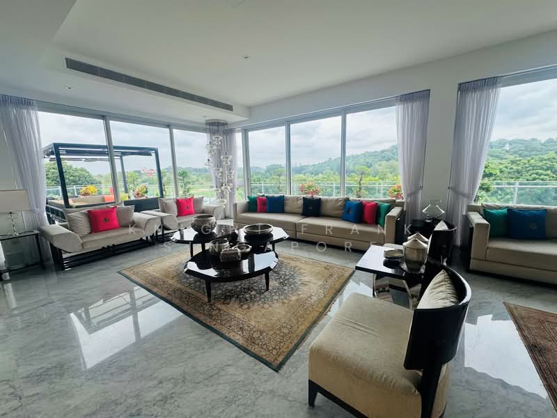 51 Cove Drive photo 4