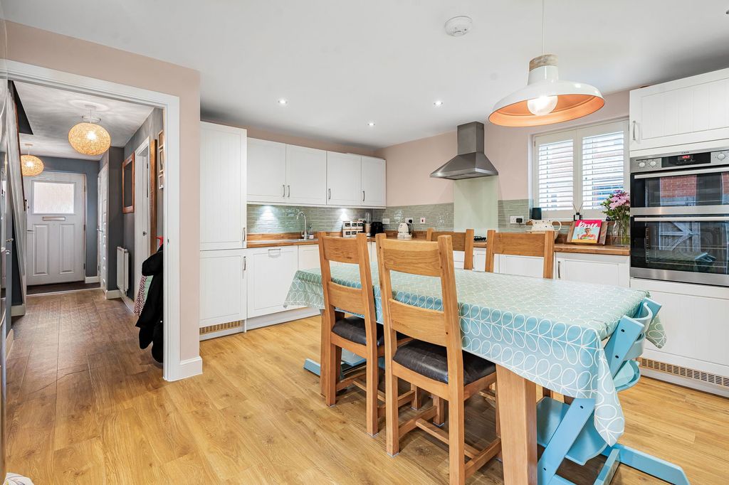 Additional image 17 of 4 bed detached house for saleOrion Drive, Brackley NN13