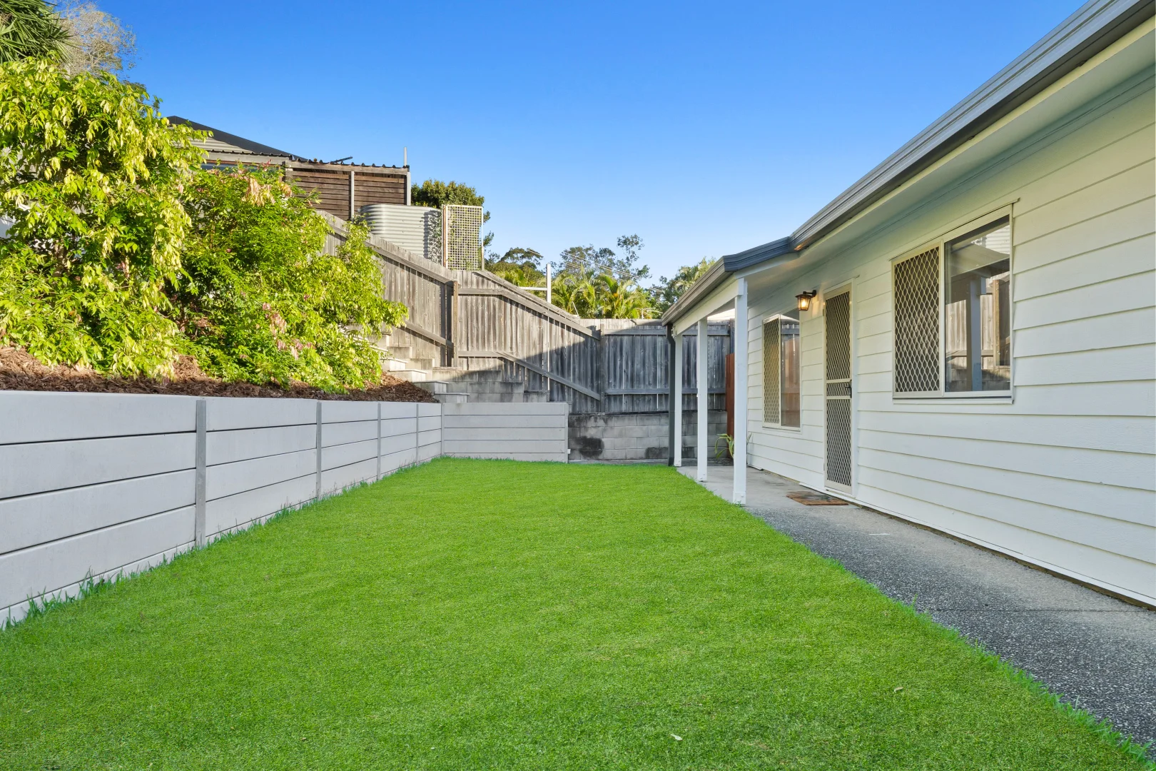 18 Amy Drive, Beenleigh QLD 4207 photo 2