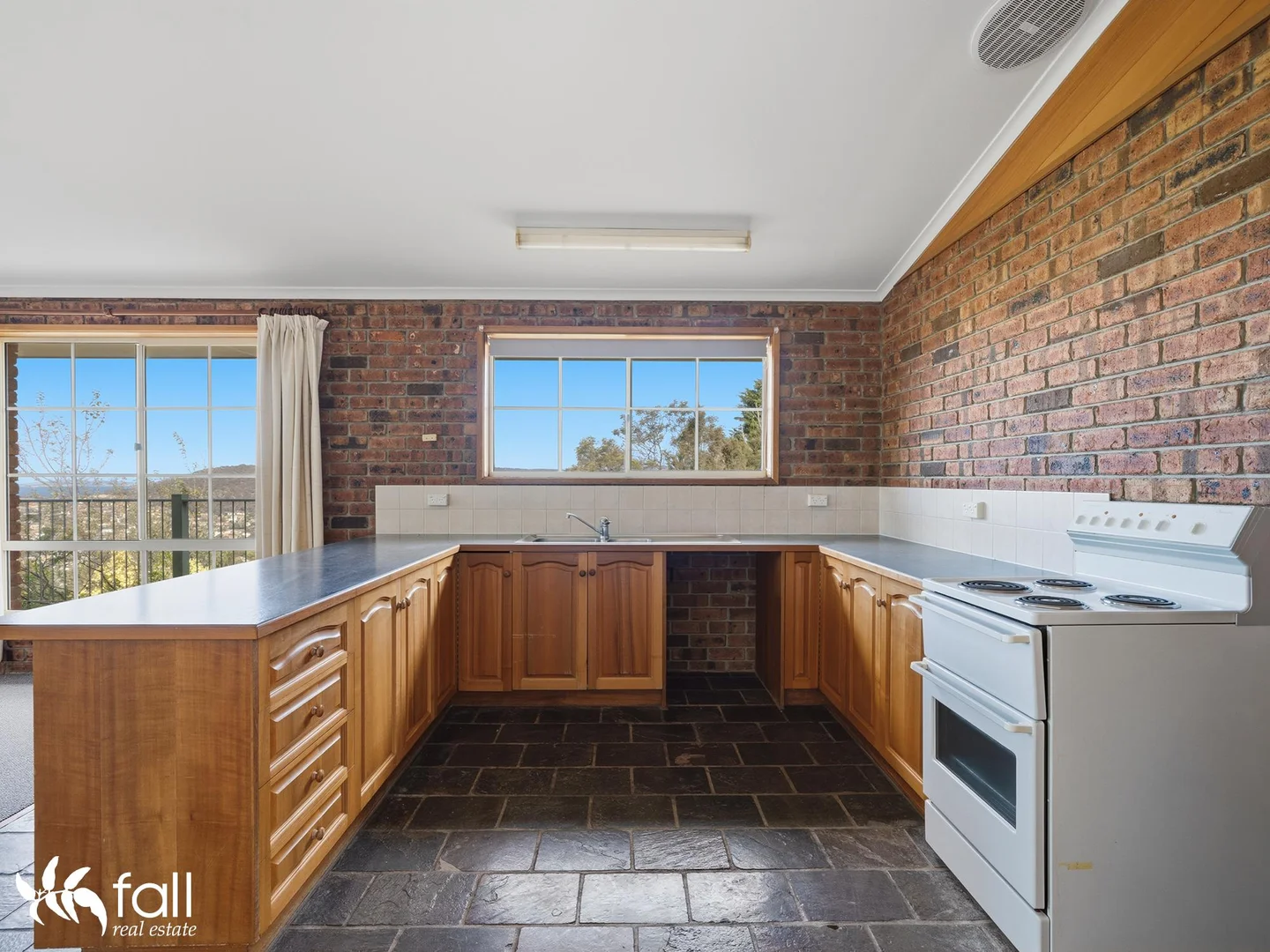 Additional image 4 of 7/42 Sherwood Court, Lindisfarne TAS 7015
