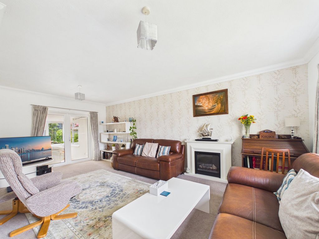 3 bed bungalow for saleMaple Close, Bodmin (Ref. Pm0522) PL31 photo 4