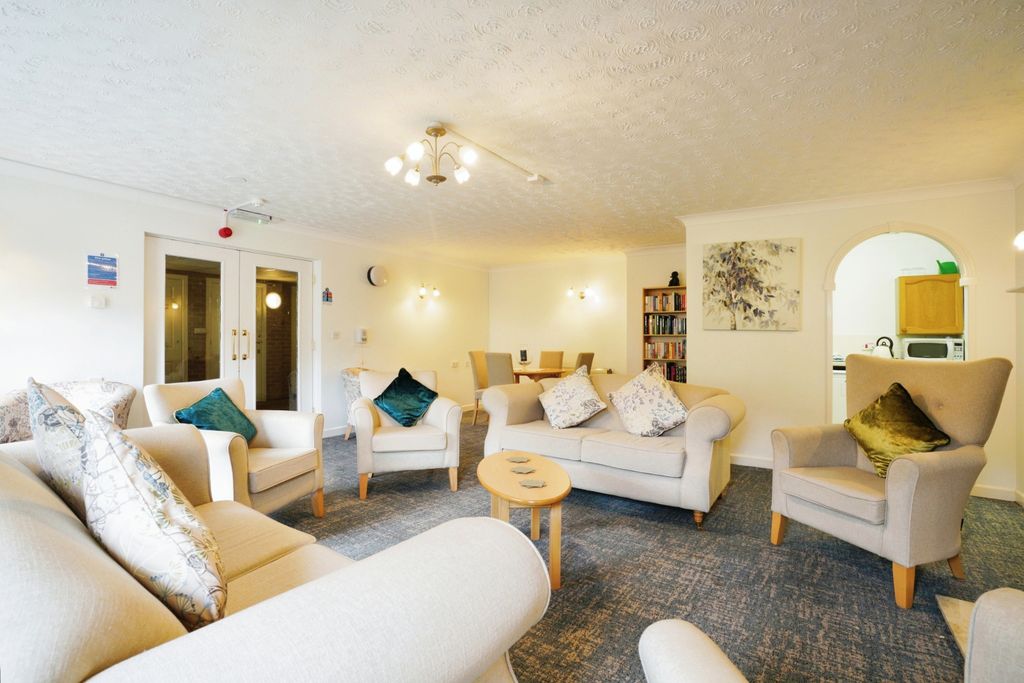 Additional image 8 of 1 bed flat for saleBurnards Court, Bodmin PL31