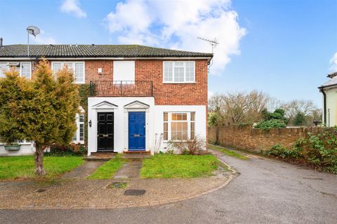 London Road, Ewell, Surrey KT17