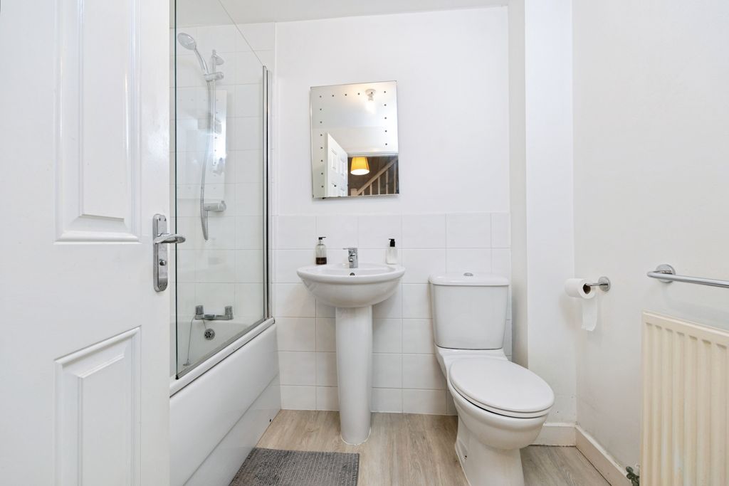 Additional image 10 of 3 bed town house for saleDerwent Water Drive, Blaydon-On-Tyne NE21