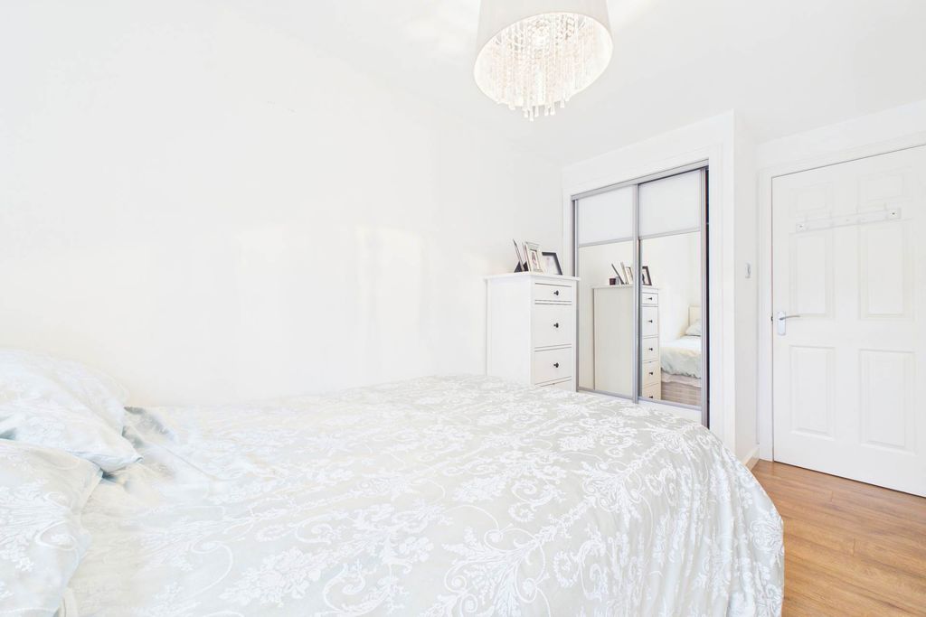 Additional image 15 of 2 bed flat for saleSouth Park Grove, Hamilton ML3