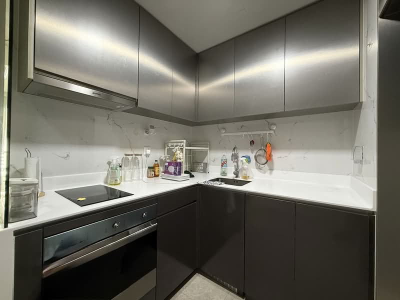 16 Clementi Avenue 1 photo 2