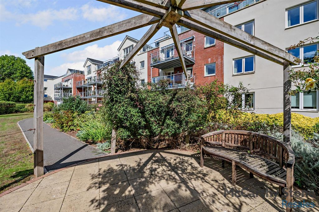 Additional image 20 of 2 bed flat for saleEllisfields Court, Mount Street, Taunton TA1