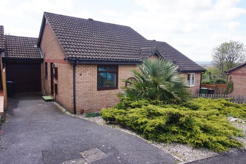 Bayleys Drive, Kingswood BS15