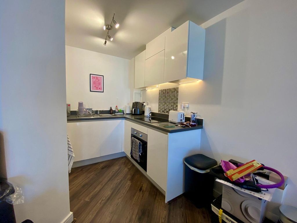 Additional image 7 of 2 bed flat for saleWaterfront West, Brierley Hill DY5
