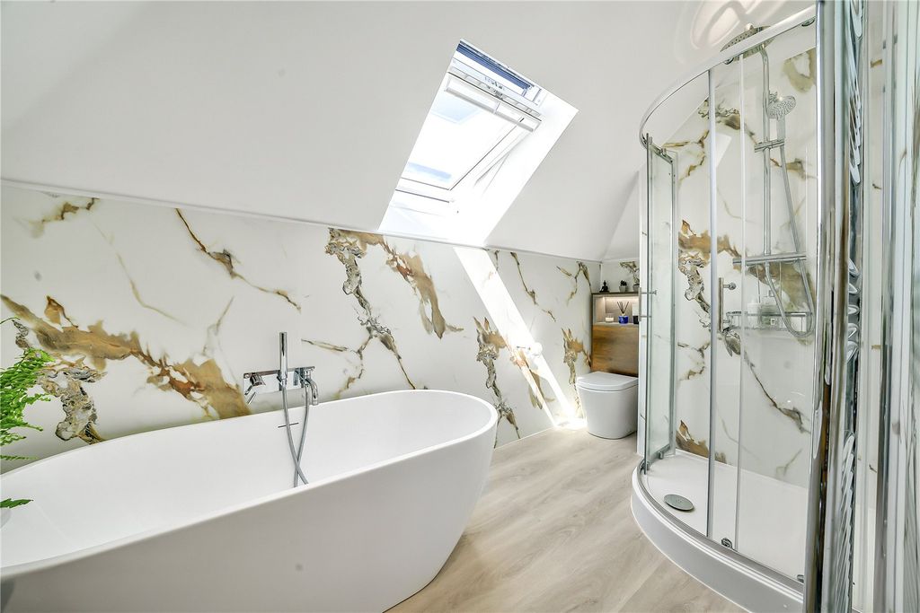 Additional image 26 of 6 bed detached house for saleSouth Walk, Middleton-On-Sea, West Sussex PO22