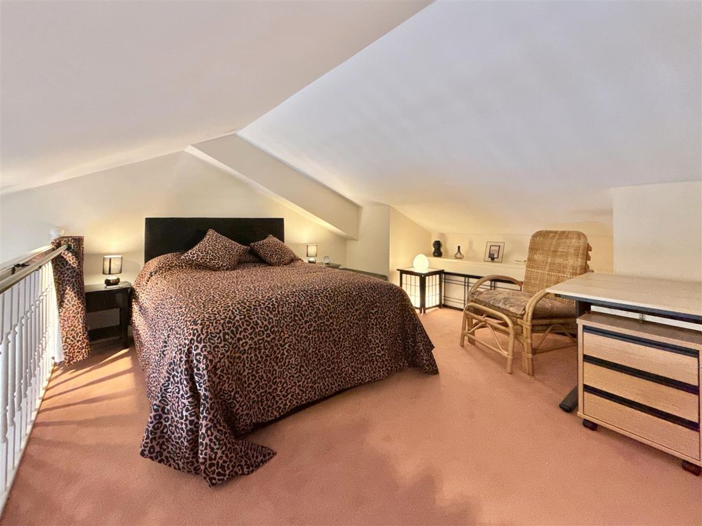 Additional image 11 of 2 bed flat for saleBerry Head Road, Brixham TQ5