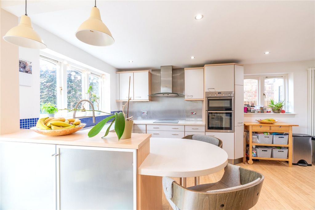 Additional image 7 of 5 bed detached house for saleFriars Wood, Bishop's Stortford, Hertfordshire CM23