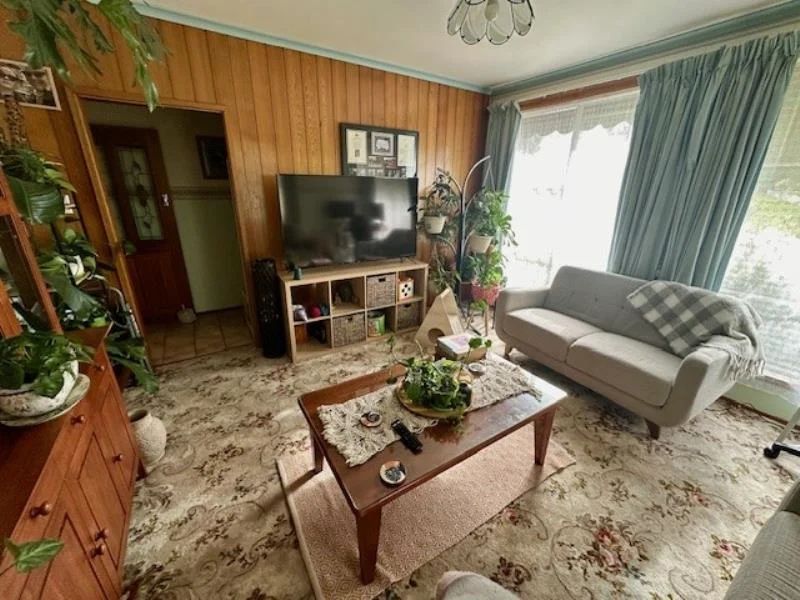 2 Little Crescent, Traralgon VIC 3844 photo 2