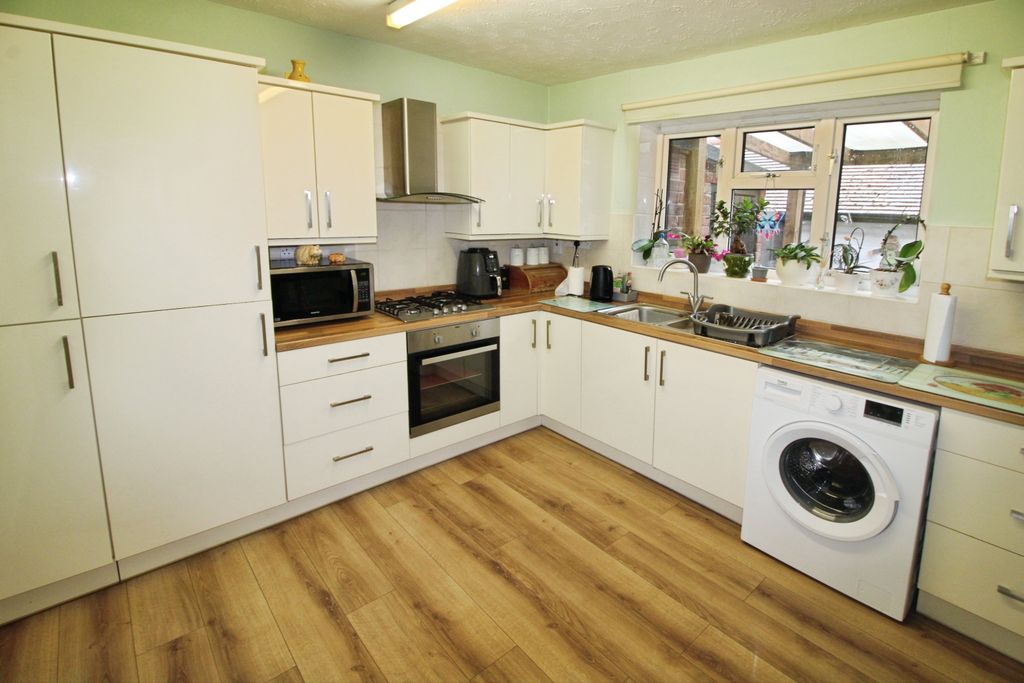 Additional image 3 of 3 bed semi-detached house for saleBirch Avenue, Brigg DN20