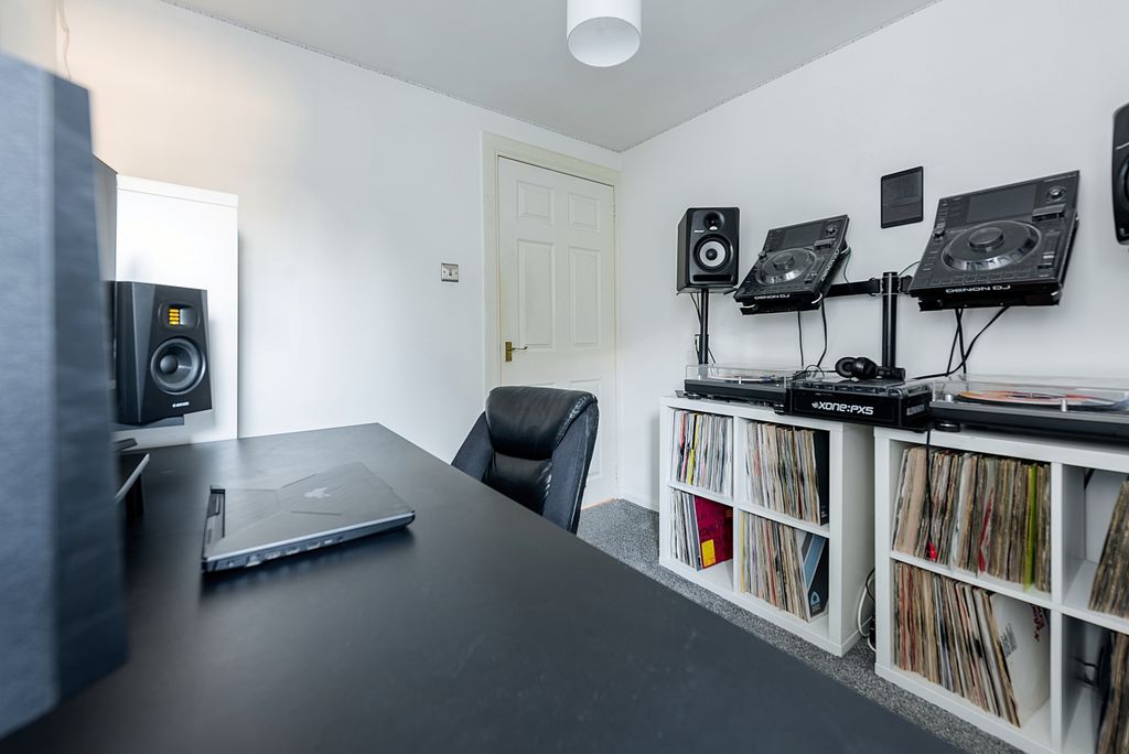 Additional image 10 of 2 bed flat for saleFountain Place, Loanhead EH20