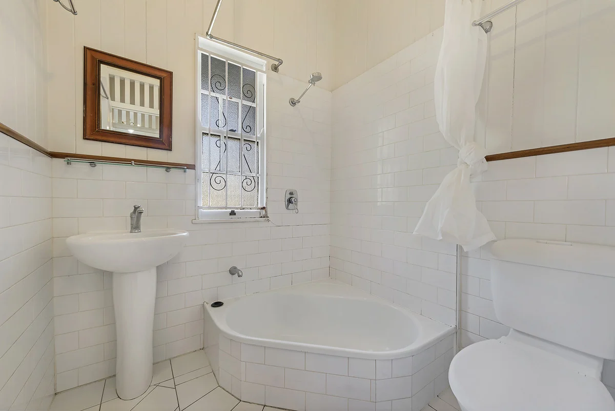 Additional image 10 of 247 Honour Avenue, Graceville QLD 4075