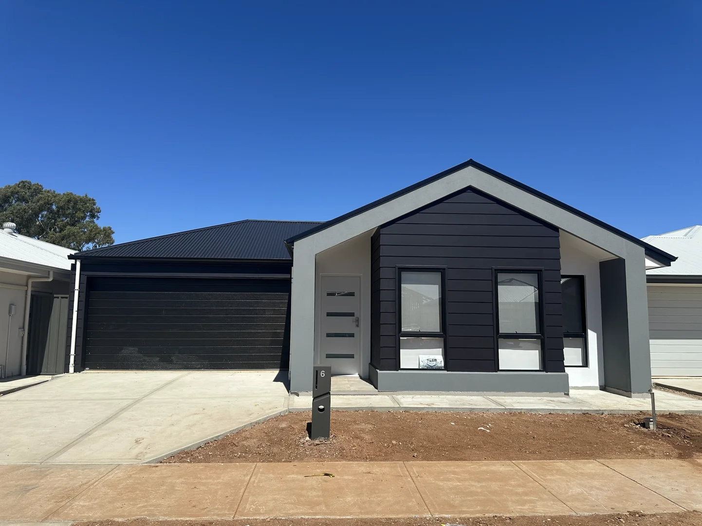 6 Cornwall Street, Munno Para Downs SA 5115