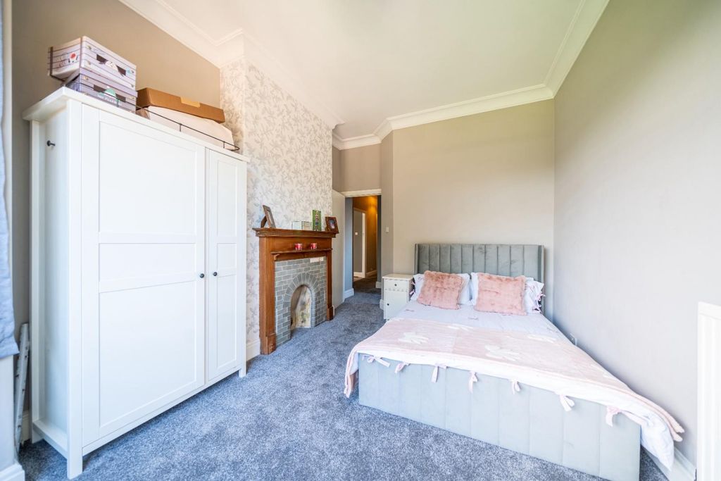 Additional image 22 of 6 bed detached house for saleKingsgate, Bridlington YO15