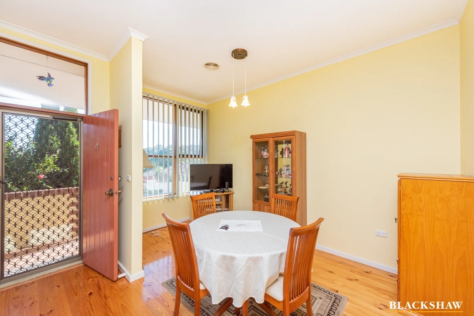 9 Rymill Place, Mawson ACT 2607 photo 4