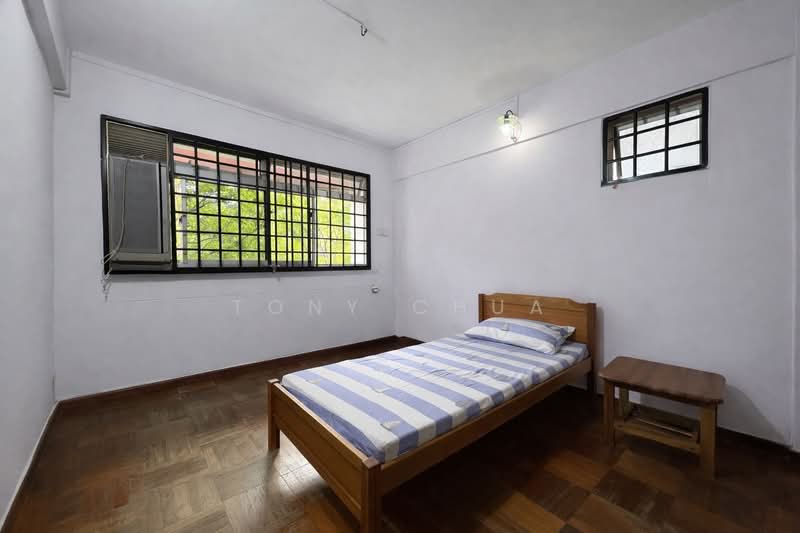 274 Pasir Ris Street 21 photo 3