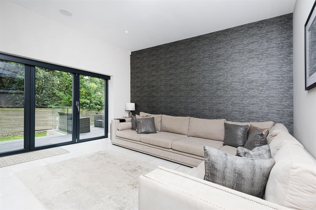 Additional image 4 of 5 bed detached house for saleThe Beeches, Birkenshaw, Bradford BD11