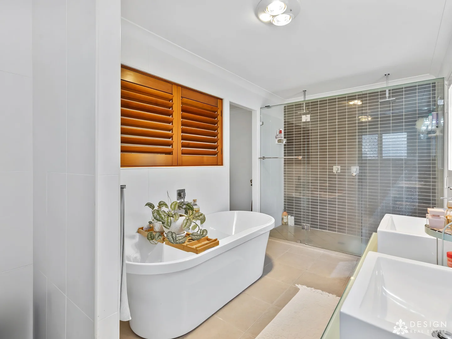 Additional image 10 of 21 Sunset Drive, Norman Gardens QLD 4701