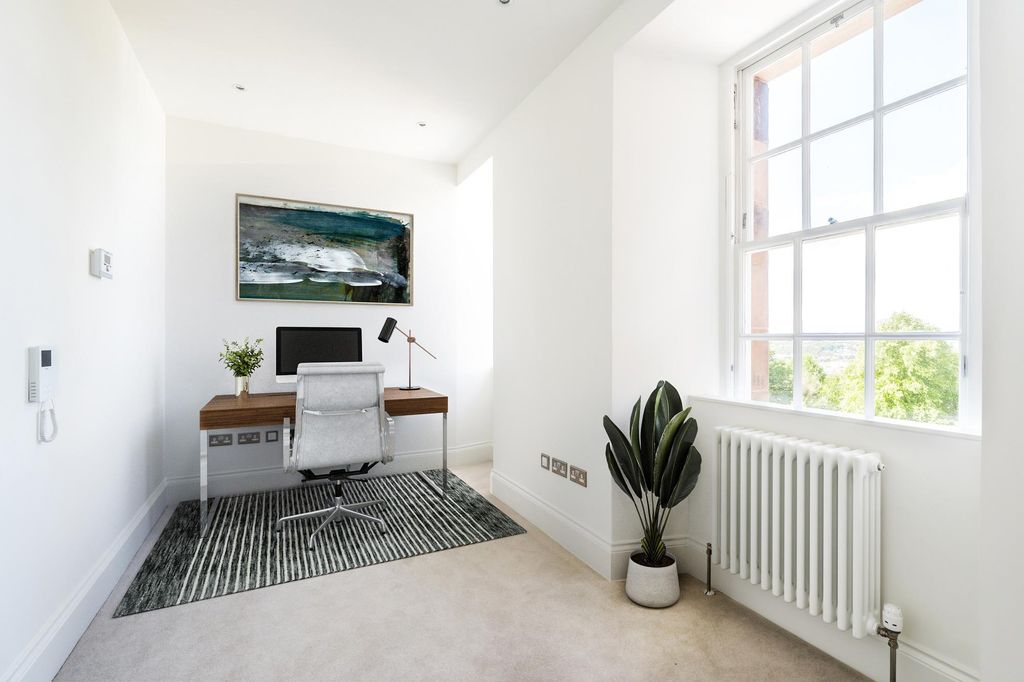 Additional image 11 of 4 bed property for saleThe Tower, Sassoon Grove, Edinburgh EH10