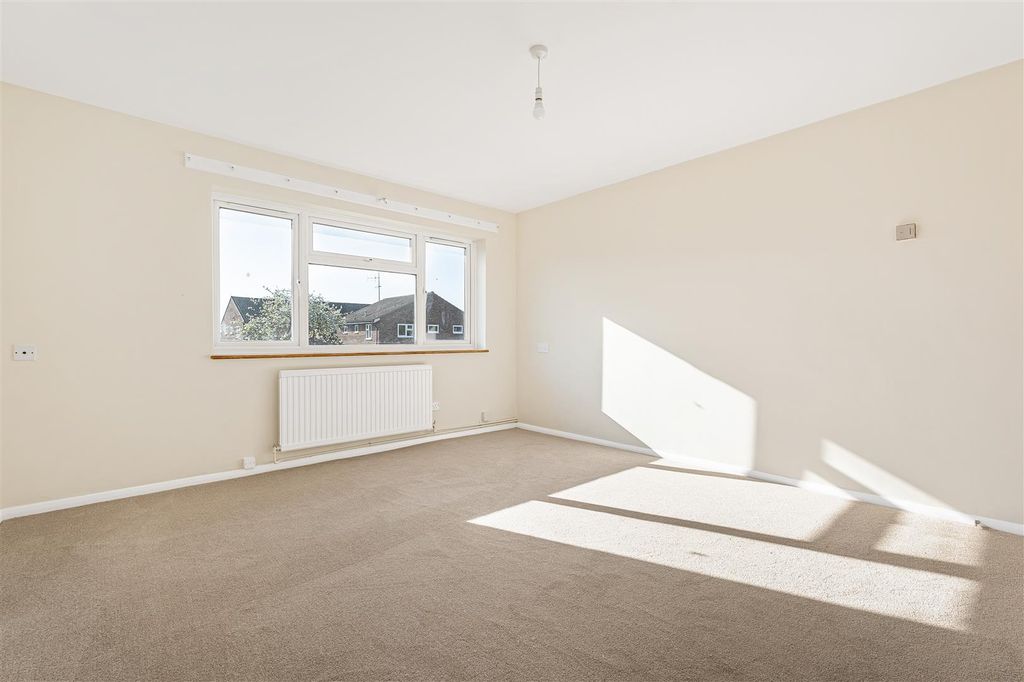 Additional image 2 of 1 bed maisonette for saleWhite Paddock, Woodlands Park, Maidenhead SL6