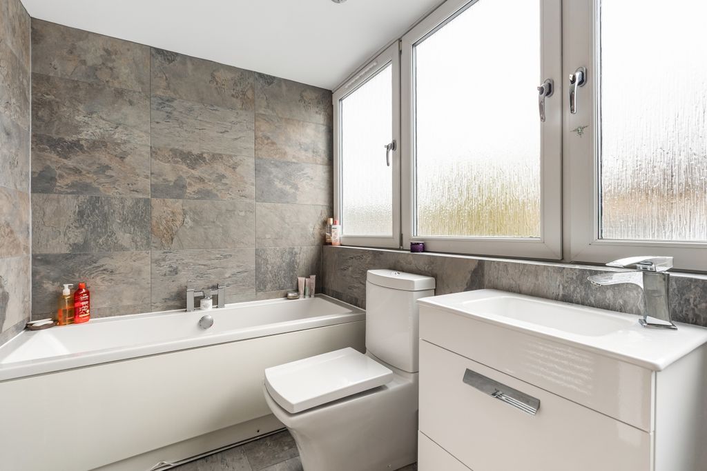 Additional image 20 of 4 bed detached house for saleKilmarnock Road, Glasgow G43