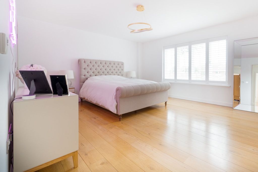 Additional image 24 of 5 bed detached house for saleElmwood Close, Broadstairs CT10