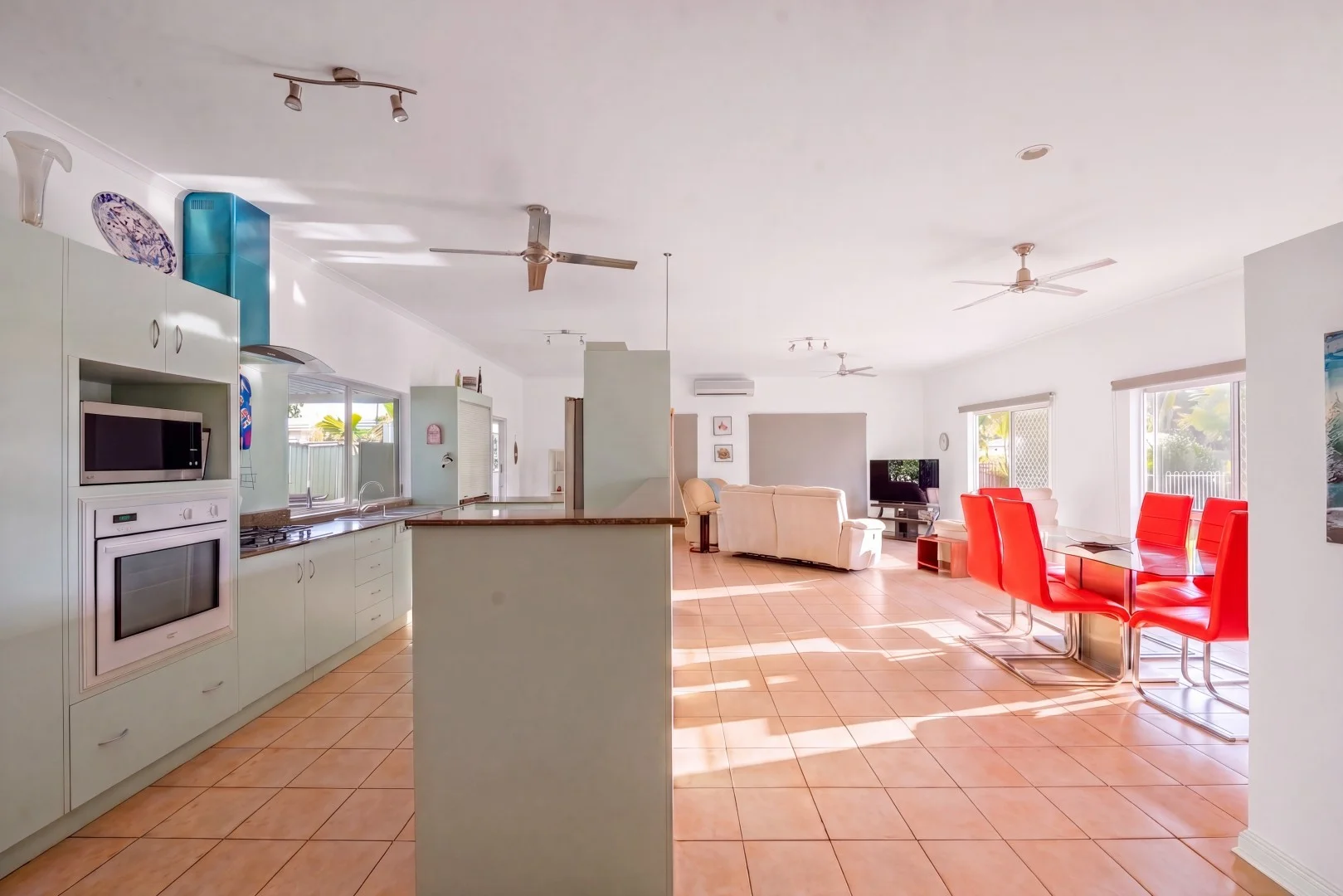 Additional image 7 of 9 Gerbera Street, Holloways Beach QLD 4878