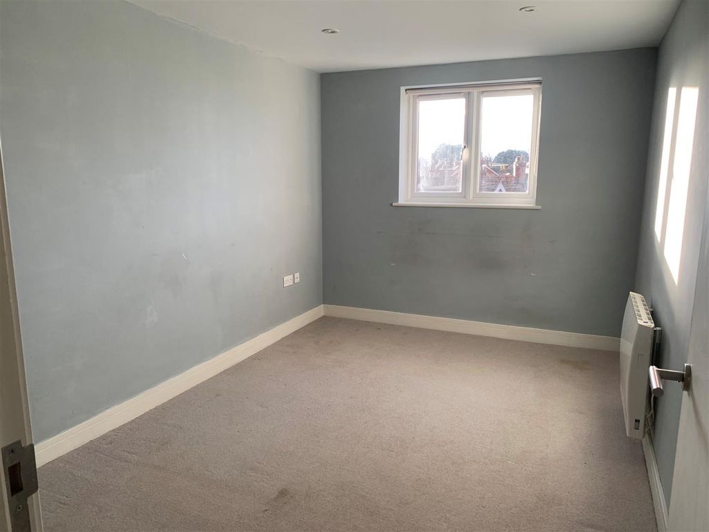 Additional image 4 of 1 bed flat for saleParagon Place, Bridgwater TA6