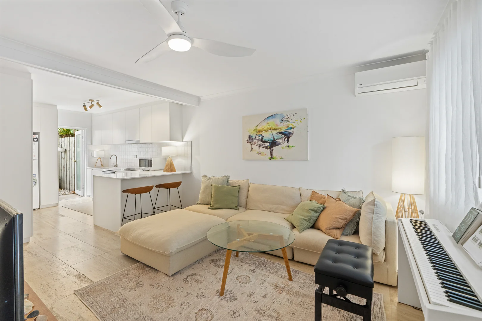 2/3 Nineteenth Avenue, Palm Beach QLD 4221
