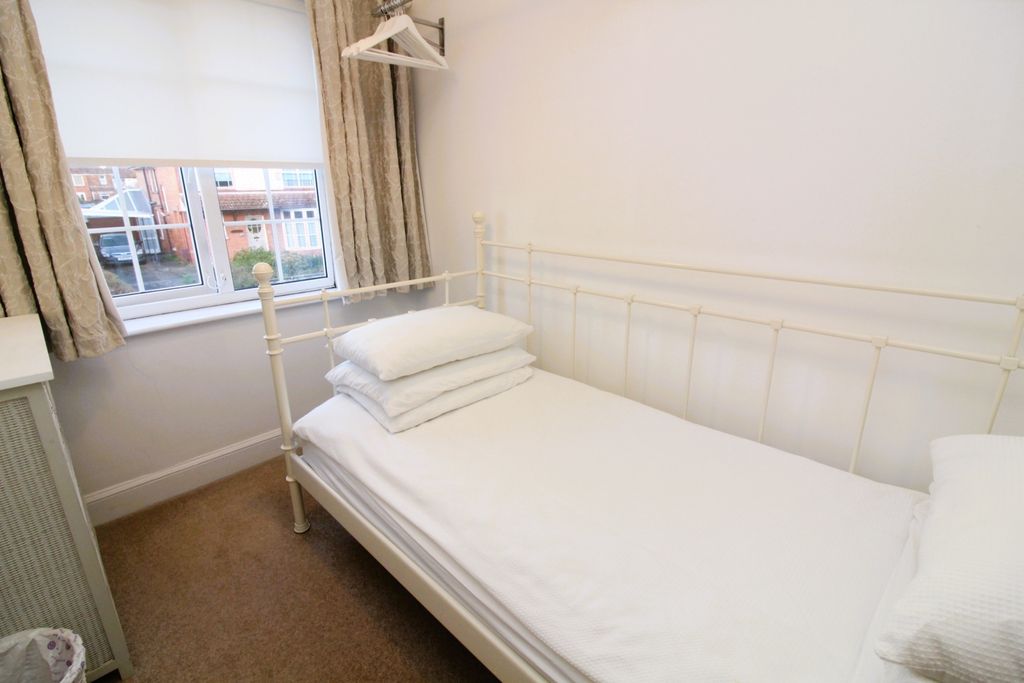 Additional image 26 of 4 bed semi-detached house for sale21 Hamp Green Rise, Bridgwater TA6