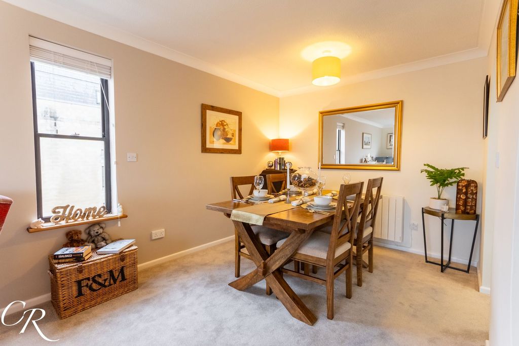 Additional image 6 of 2 bed flat for saleWestern Road, Cheltenham GL50