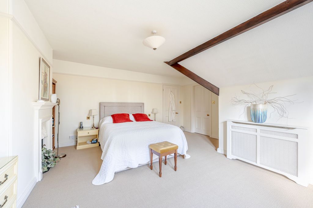 Additional image 13 of 3 bed flat for salePark Avenue, Harrogate HG2