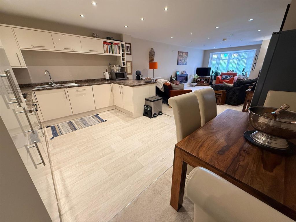 Additional image 12 of 1 bed flat for saleEnville Road, Kinver, Stourbridge DY7