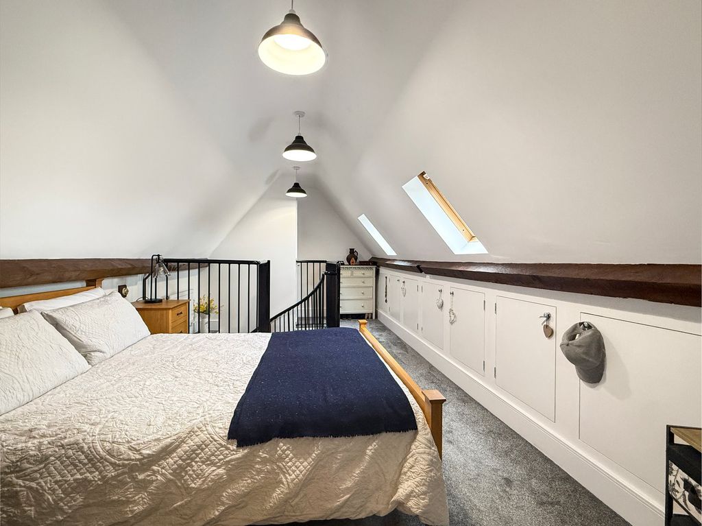 Additional image 11 of 2 bed flat for saleHigh Garrett, Braintree CM7