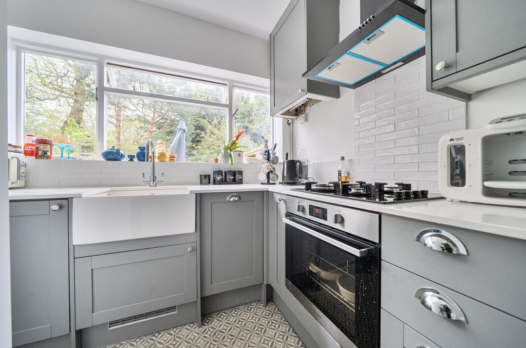 Additional image 3 of 2 bed terraced house for salePlaistow Grove, Bromley BR1