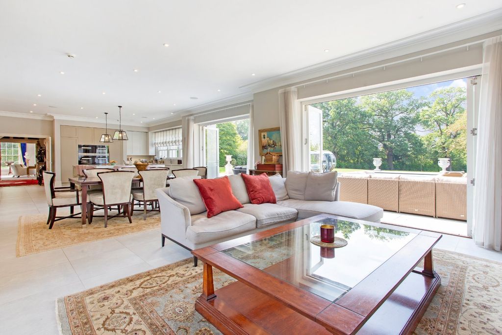 Additional image 5 of 5 bed detached house for saleHawthorn Hill, Warfield, Bracknell, Berkshire RG42