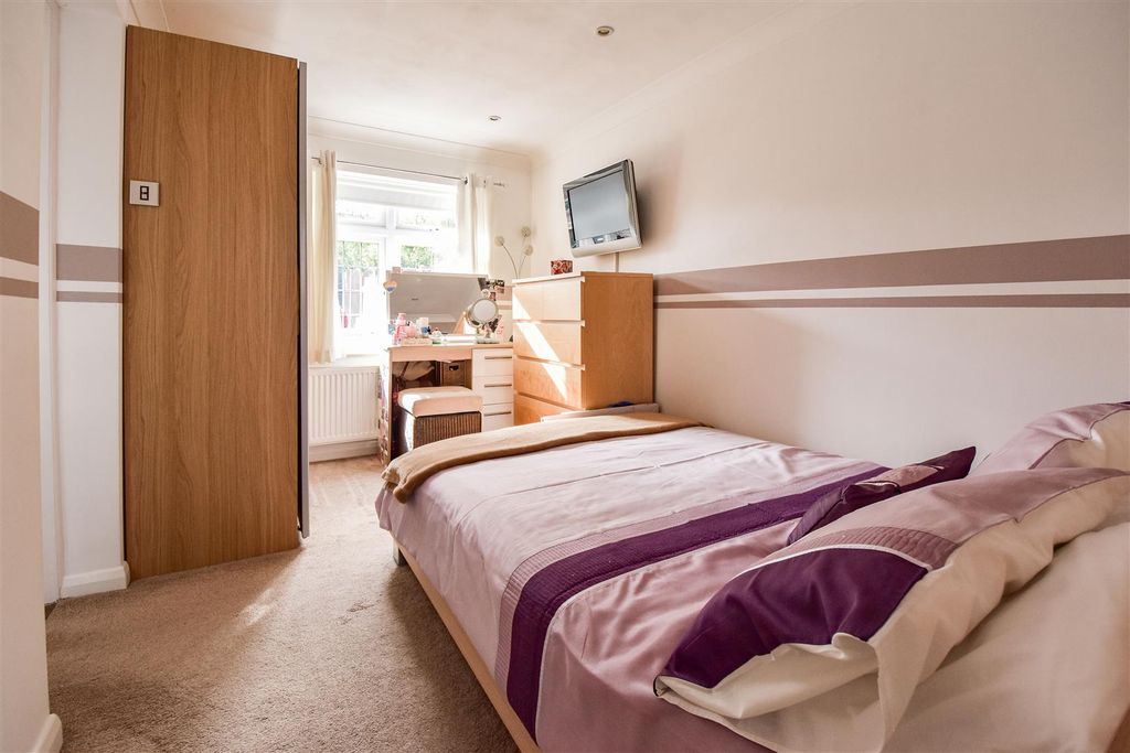 Additional image 10 of 4 bed detached house for saleThe Gardens, Doddinghurst, Brentwood CM15