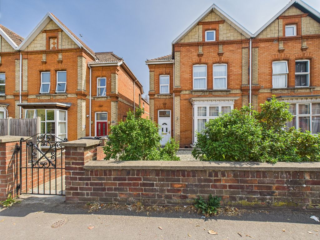 Additional image 29 of 5 bed semi-detached house for saleTaunton Road, Bridgwater TA6