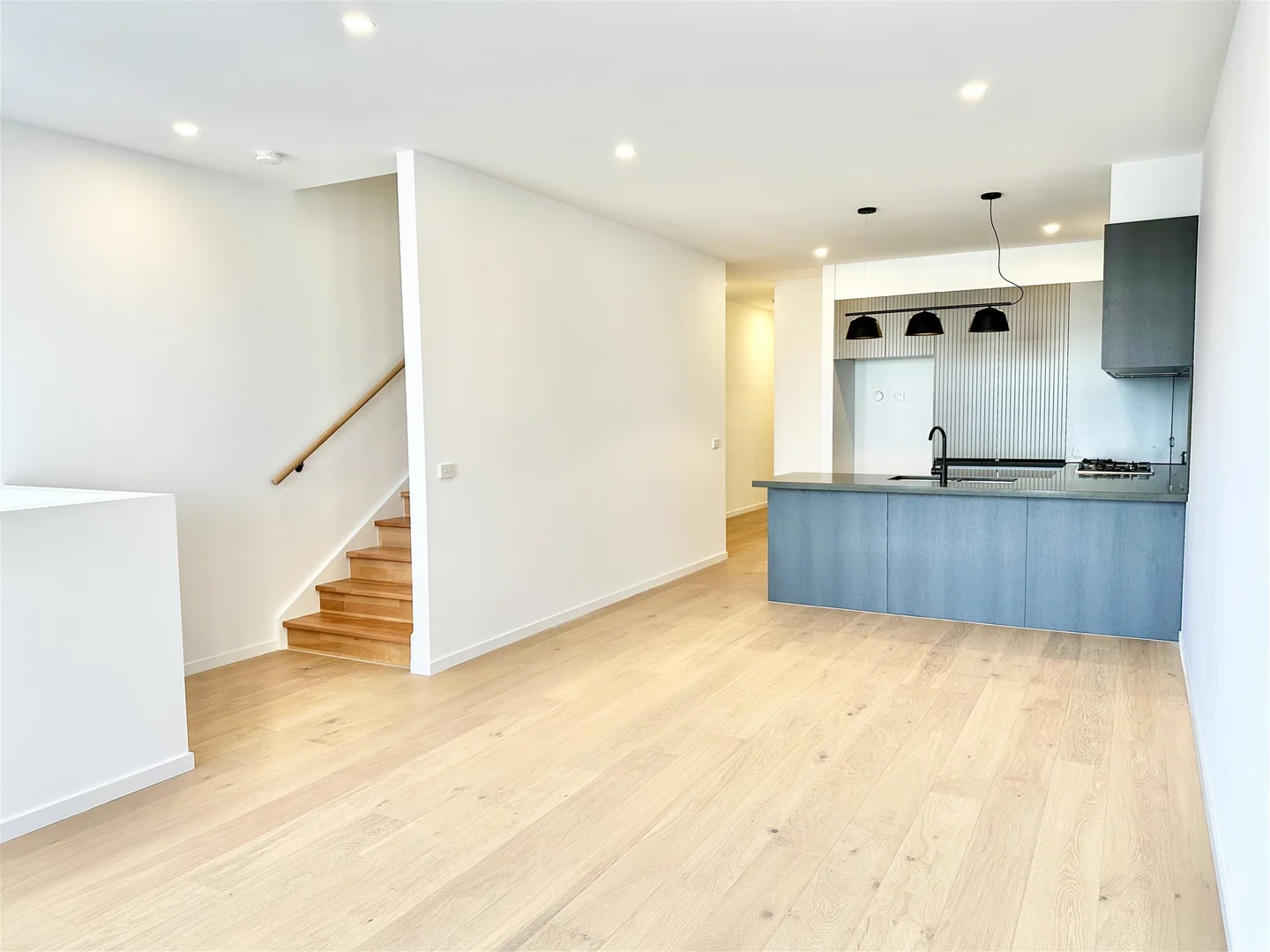 Additional image 7 of 18 Wattlebird Court, Sunshine North VIC 3020