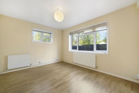 Tollington Park, London N4