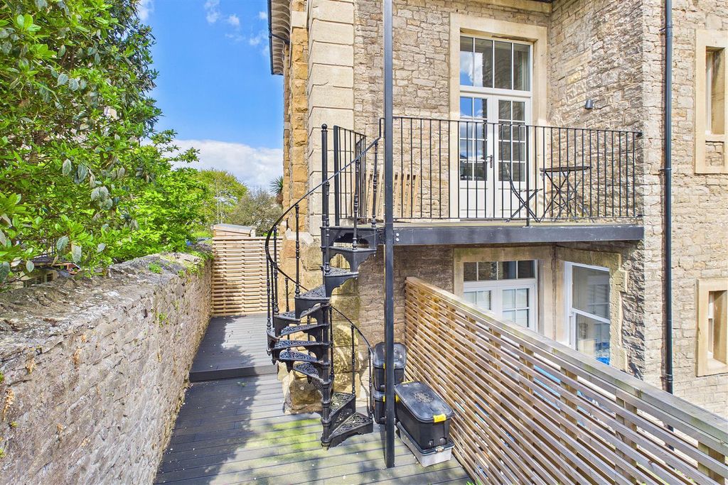 Additional image 13 of 2 bed flat for saleElton Road, Clevedon BS21