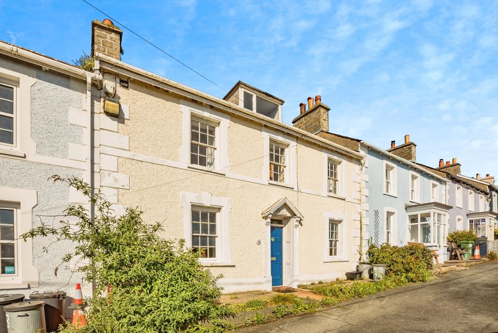 4 bed terraced house for saleMarine Terrace, New Quay, Ceredigion SA45