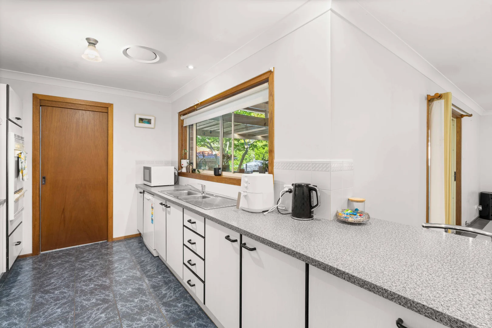 Additional image 9 of 253 Yurunga Drive, North Nowra NSW 2541