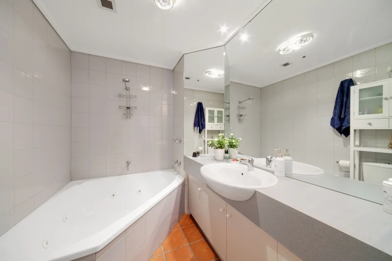Additional image 9 of 4D/9 Beach Street, Port Melbourne VIC 3207