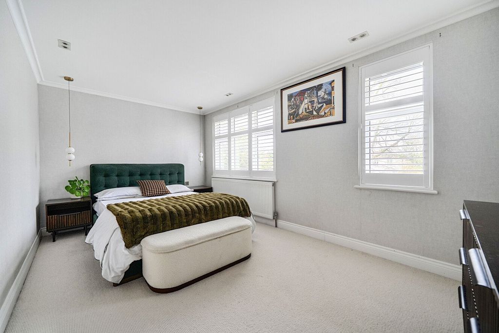 Additional image 2 of 5 bed detached house for saleBromley Common, Bromley BR2